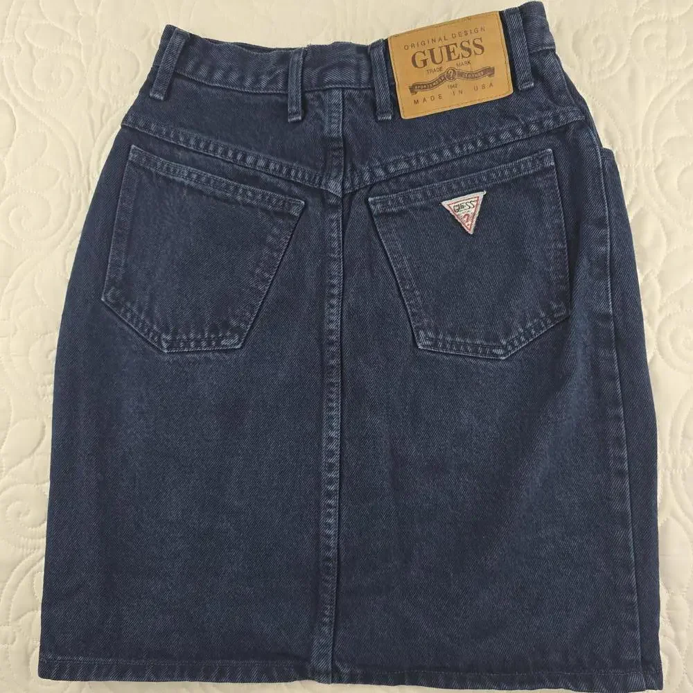 Vintage 1990's Dark Blue Denim Guess Skirt size 27 - Picture 4 of 10